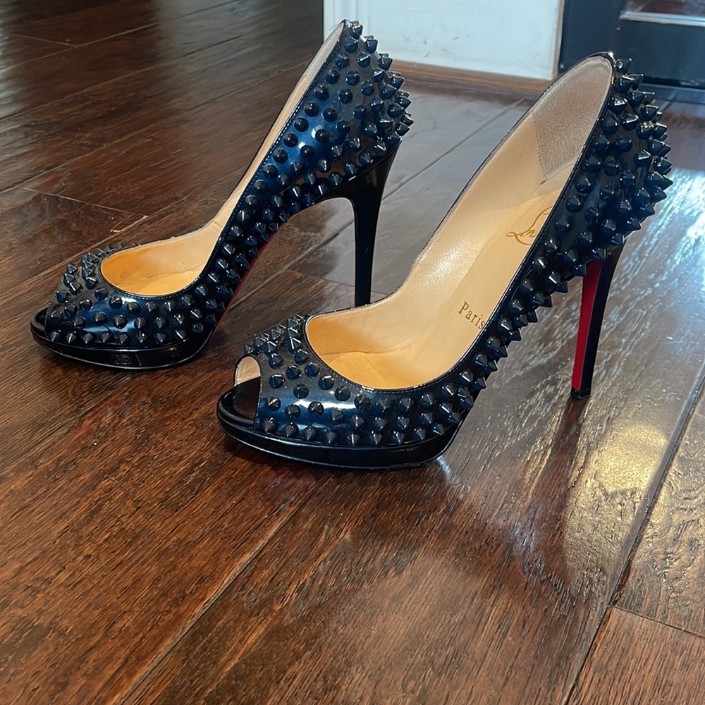 Christian Louboutin Yolanda Spikes 120 Metal Patent Blue 36 6 women’s Sh…